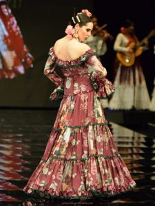 trajes-de-flamenca-canasteros-2017-4-768x1024